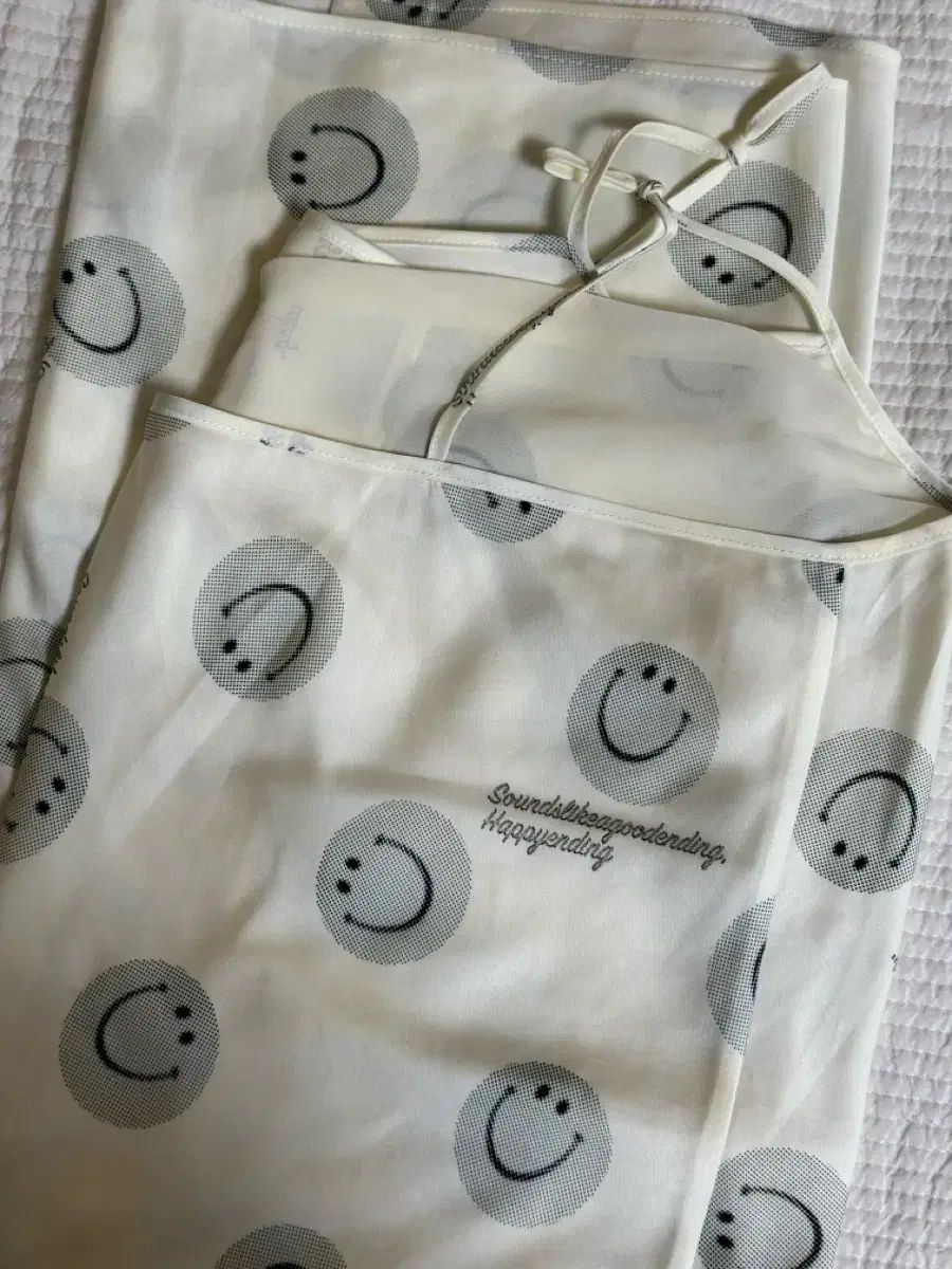 エスイーオー スマイル ONE PIECE