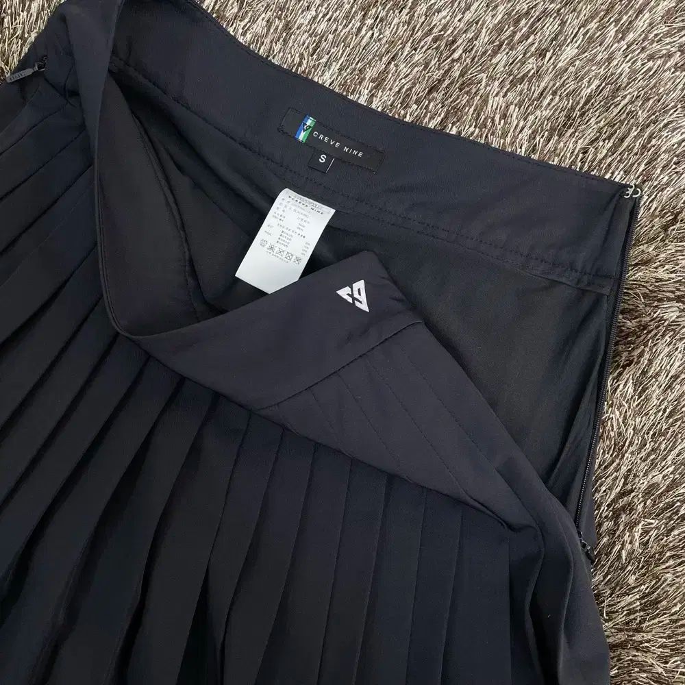 CREVE NINE ブラック 23SS プリーツキュロットスカート S