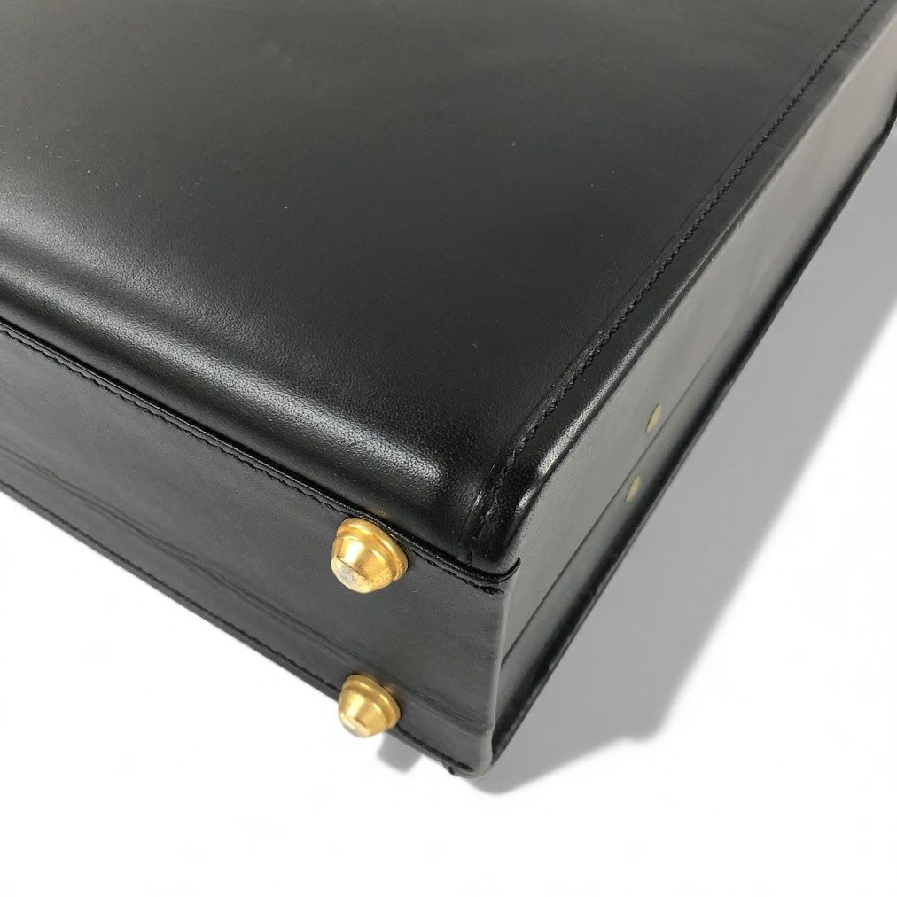 アタッシュケース ビジネスバッグ