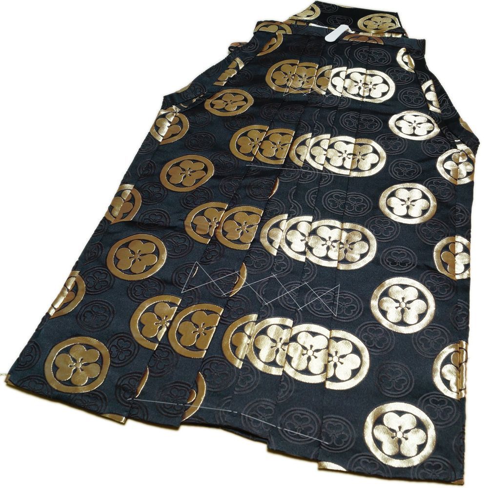 金襴袴 日本製 現品限り 踊り 袴 踊り用 金襴 丸に片喰紋模様 Sサイズ 紐下 2尺1寸 79cm 小 馬乗型 股有り 送料無料 袴 踊り 着物 踊り着物 踊り用着物 和服 リサイクル着物 舞踊 着物 踊り用 衣裳 袴 神官 巫女 成人式