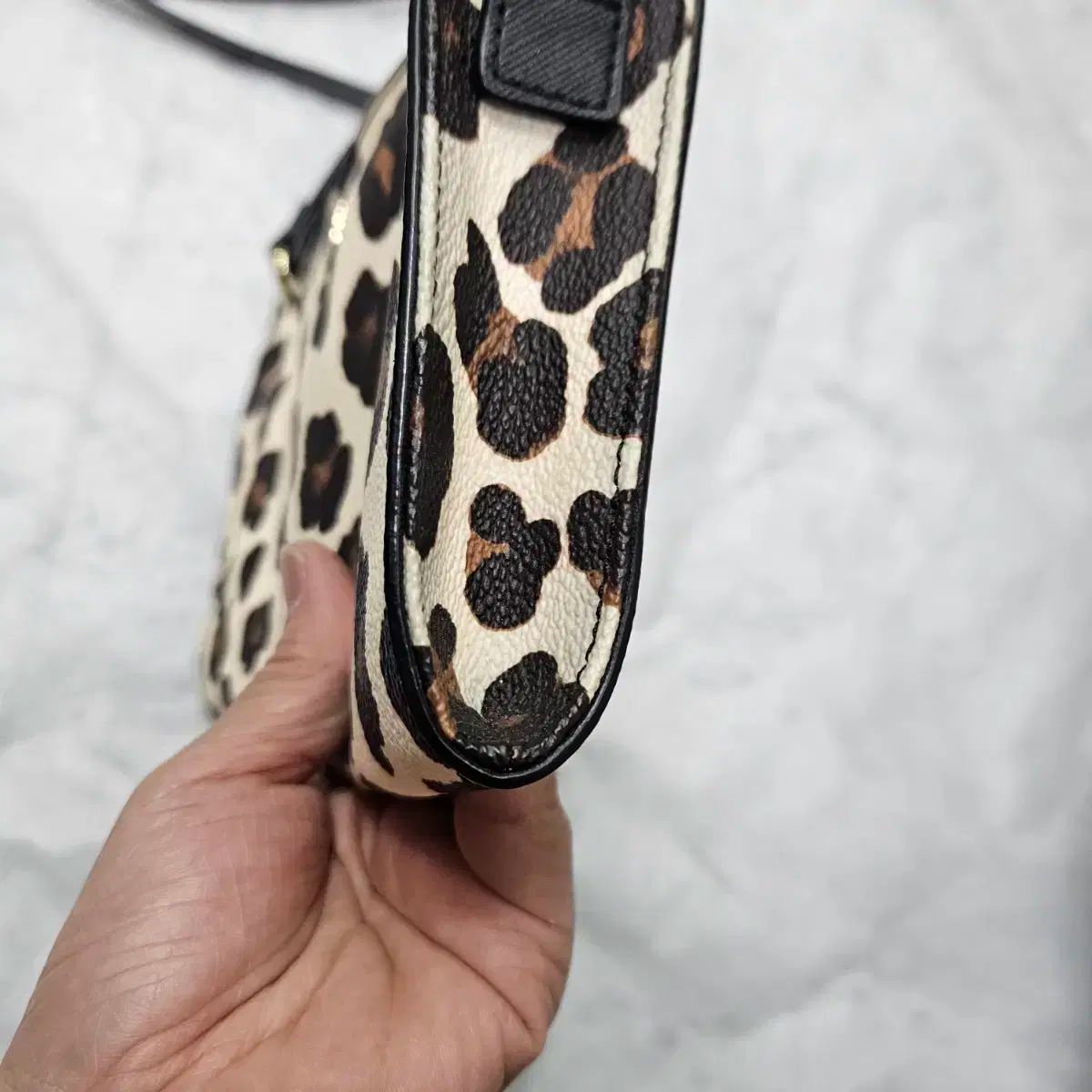 トリーバーチ ヒョウ柄