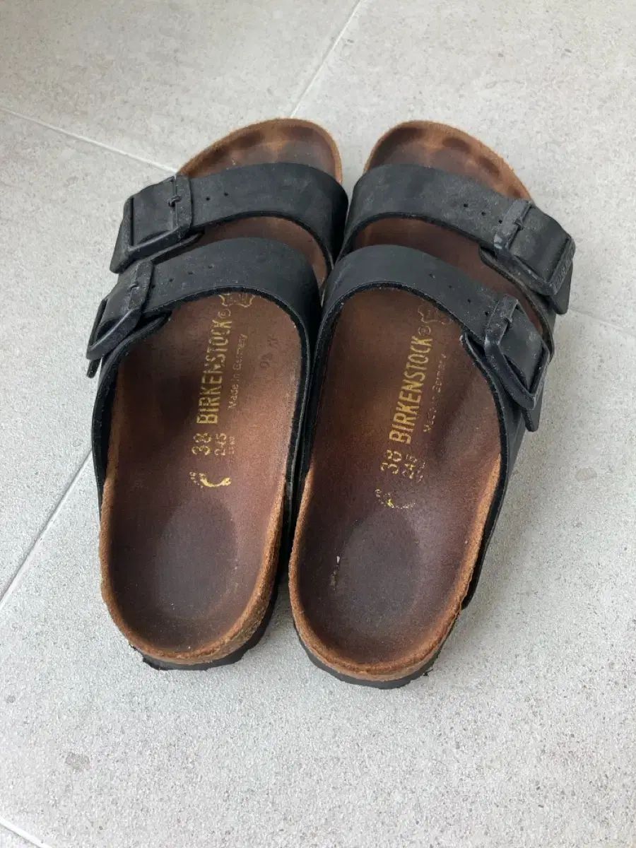 極美品□Christian Louboutin クリスチャンルブタン VENI VIDI LOUBI  