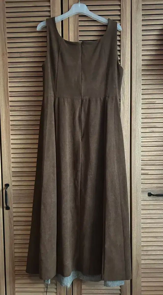 ソーディングキーブレーザー スウェード ブラウン Long ONE PIECE ドレス
