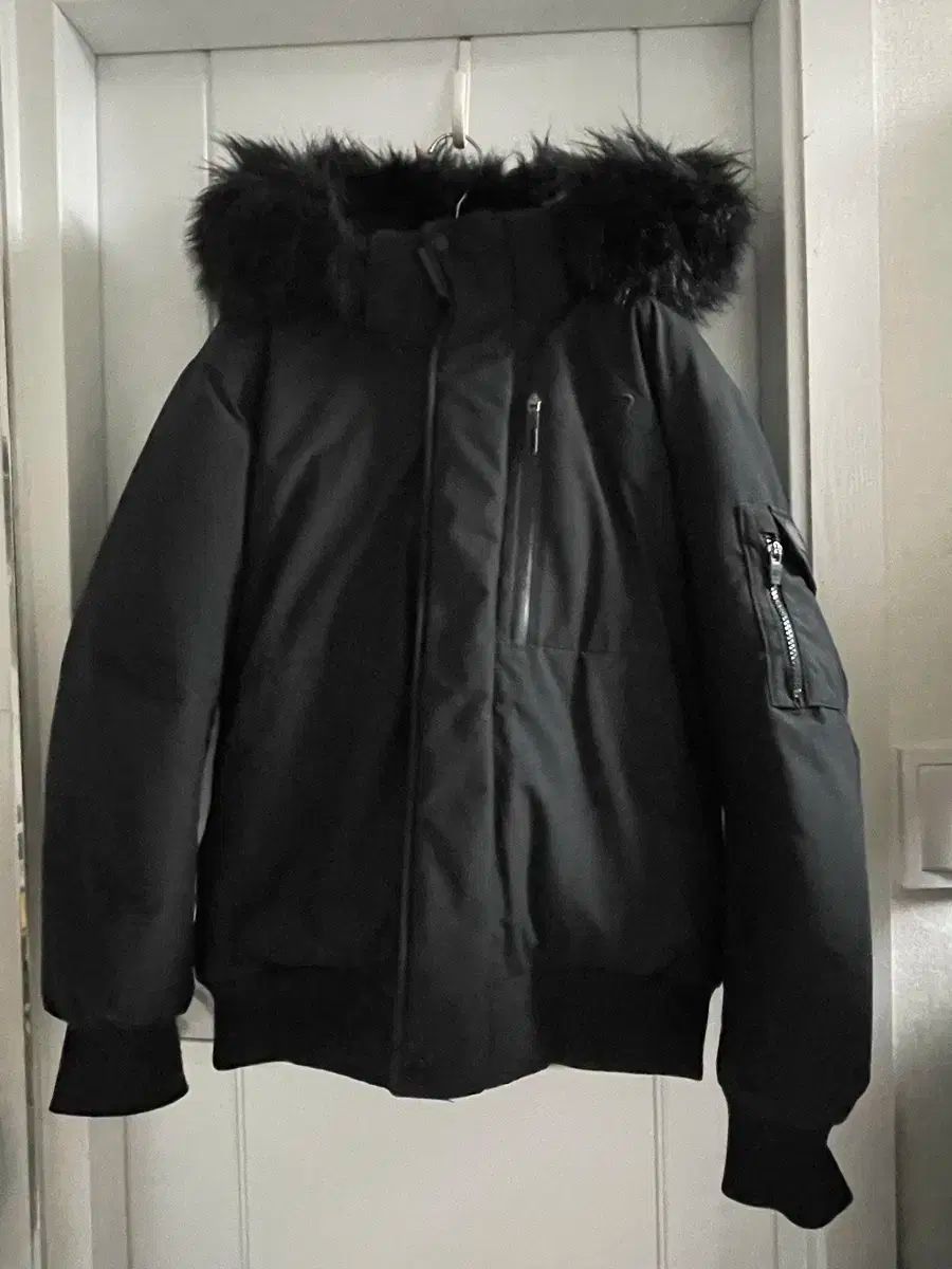 ニューバランス パトロール ショート ダウン ダウン ブラック