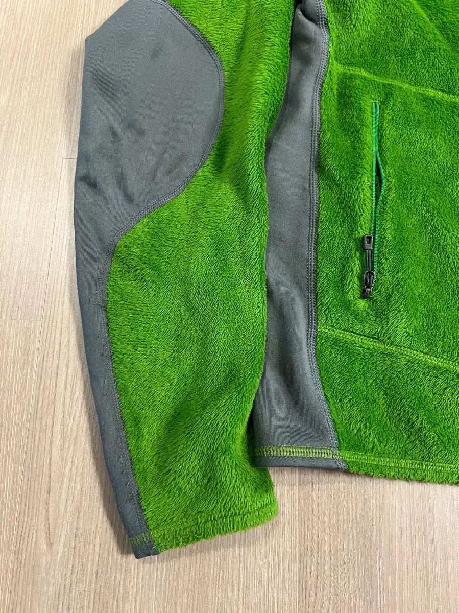 パタゴニア R2 フリース ジャケット