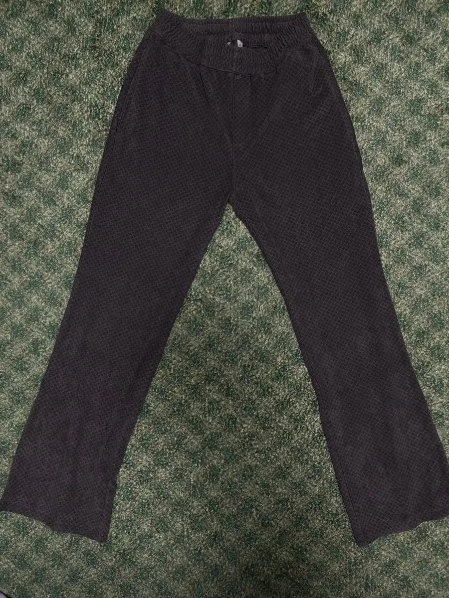 ENZO BLUES エンゾーブルース スウェード パータン ISTJ VENDING MACHINE Ver. パンツ Charcoal