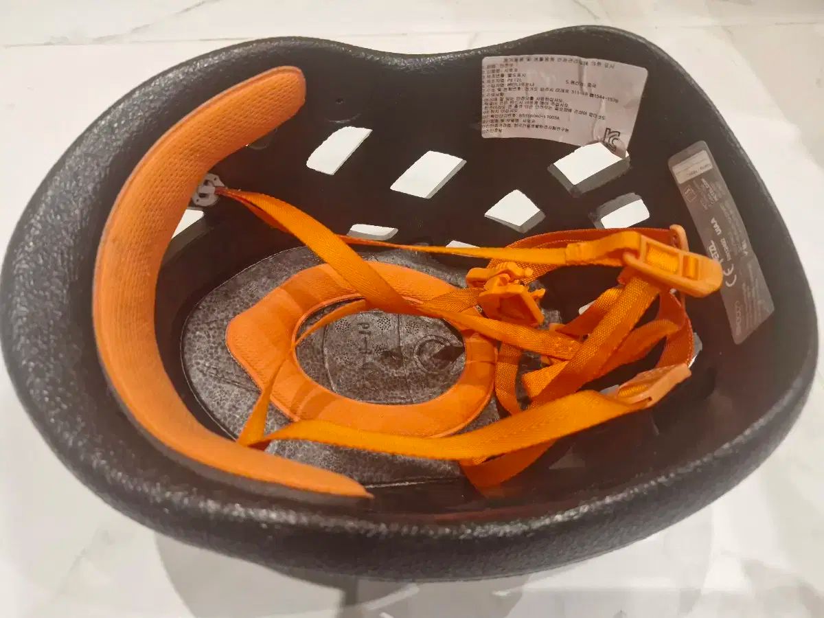 シロコ 登山ヘルメット