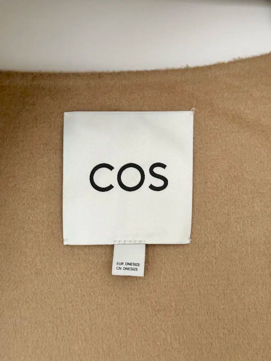 COS コス ウールブレンド ケープ キャメル カラー