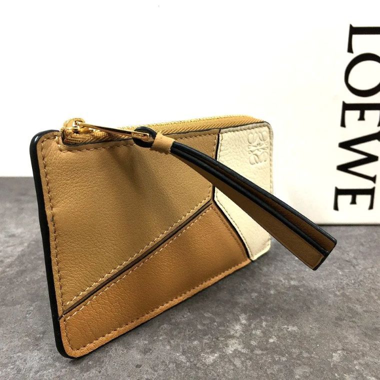 送料込み！ 未使用品 LOEWE フラグメントケース パズル 箱付き 213