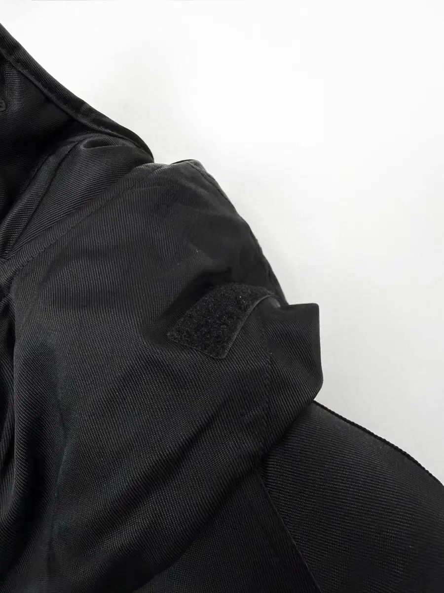 スタジオトムボーイ フードダウン