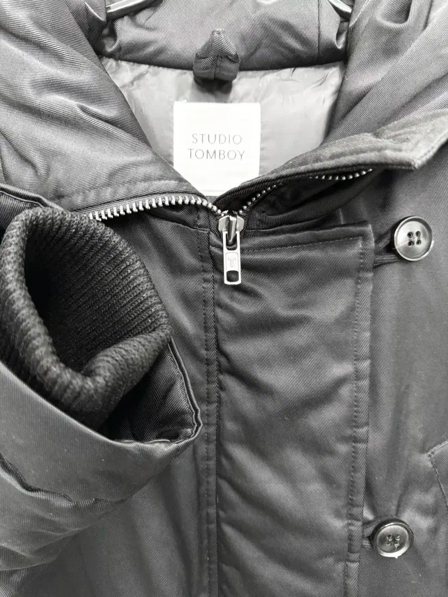 スタジオトムボーイ フードダウン