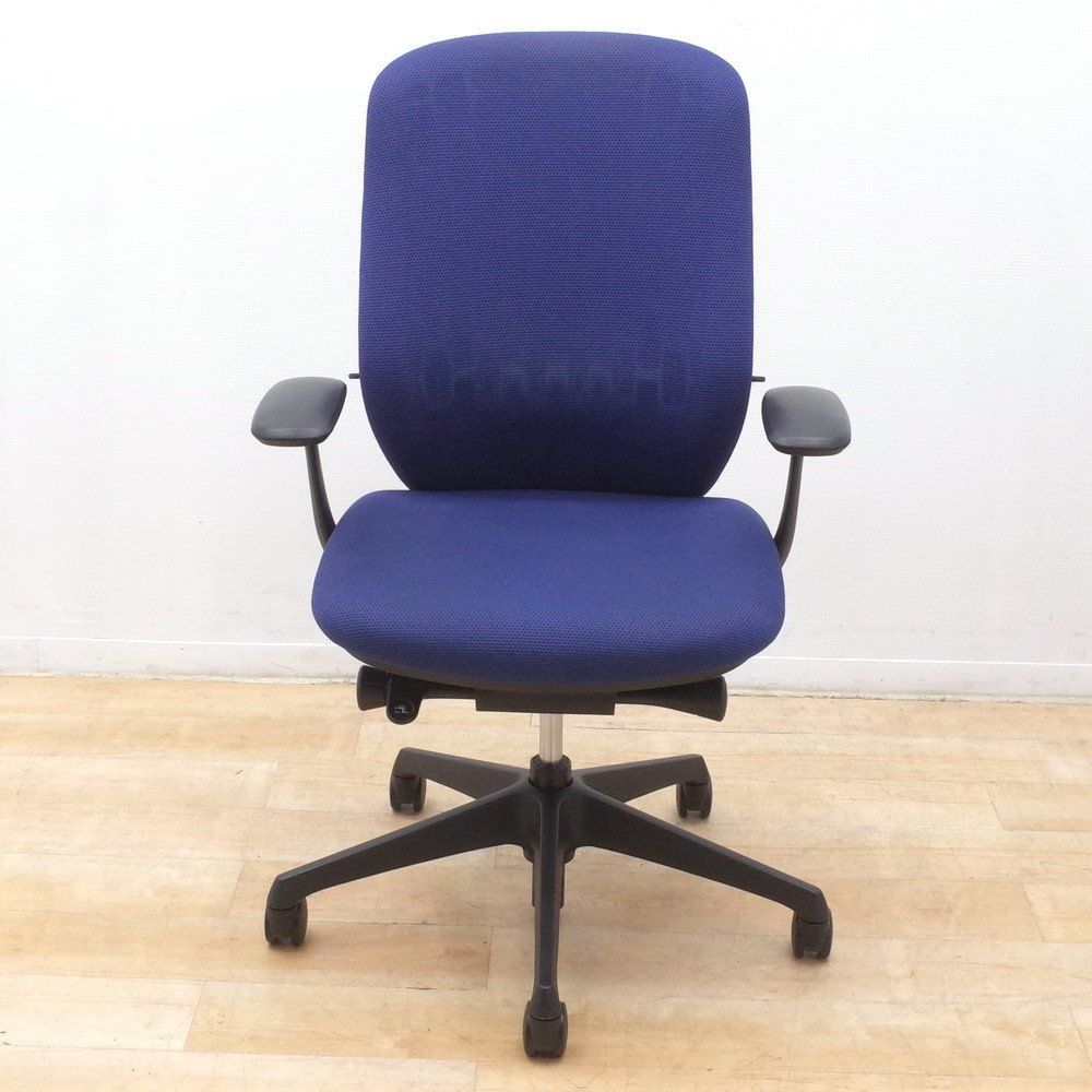 オカムラ okamura シルフィー 肘付オフィスチェア C647XR-FSF3 ブルー バックカーブアジャスト ハイバック EG17006-1 オフィス家具