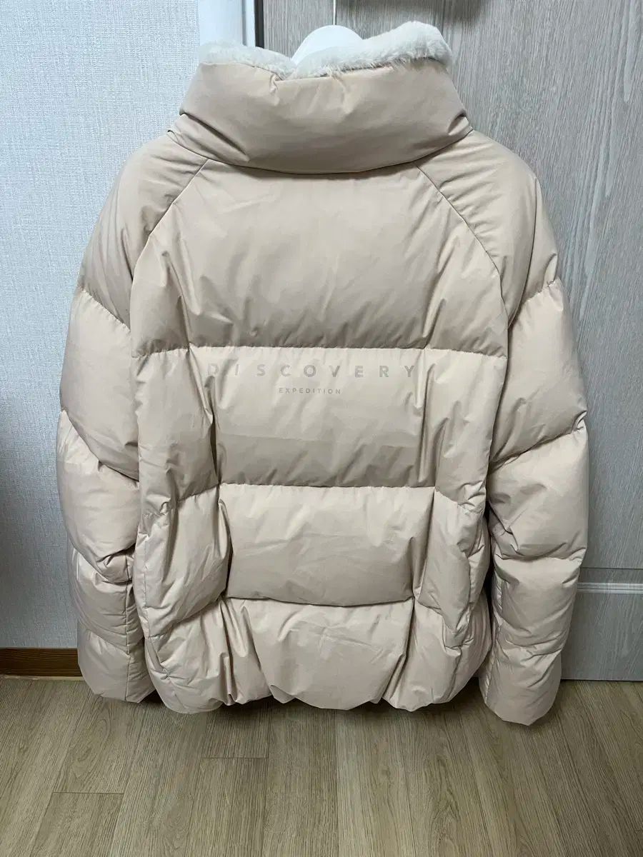 ディスカバリー オリーブ ハイネック ダウン ショートダウン ベージュ