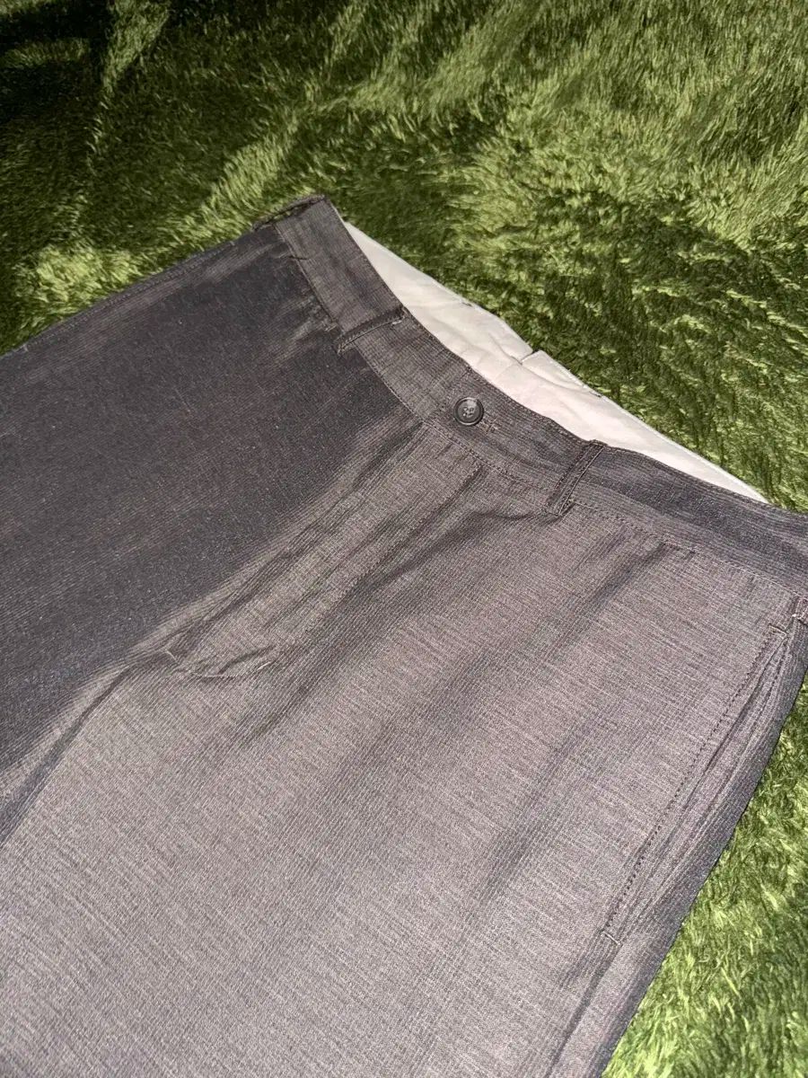 34 エンジニアードガーメンツ ルーズフィット リネンブレンド シンチバック パンツ