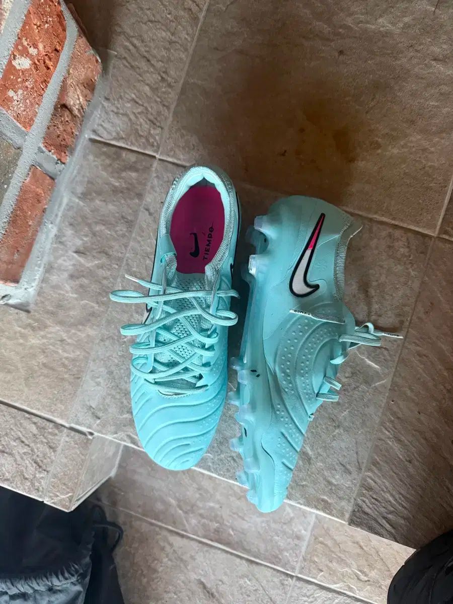 ティエンポ サッカーシューズ