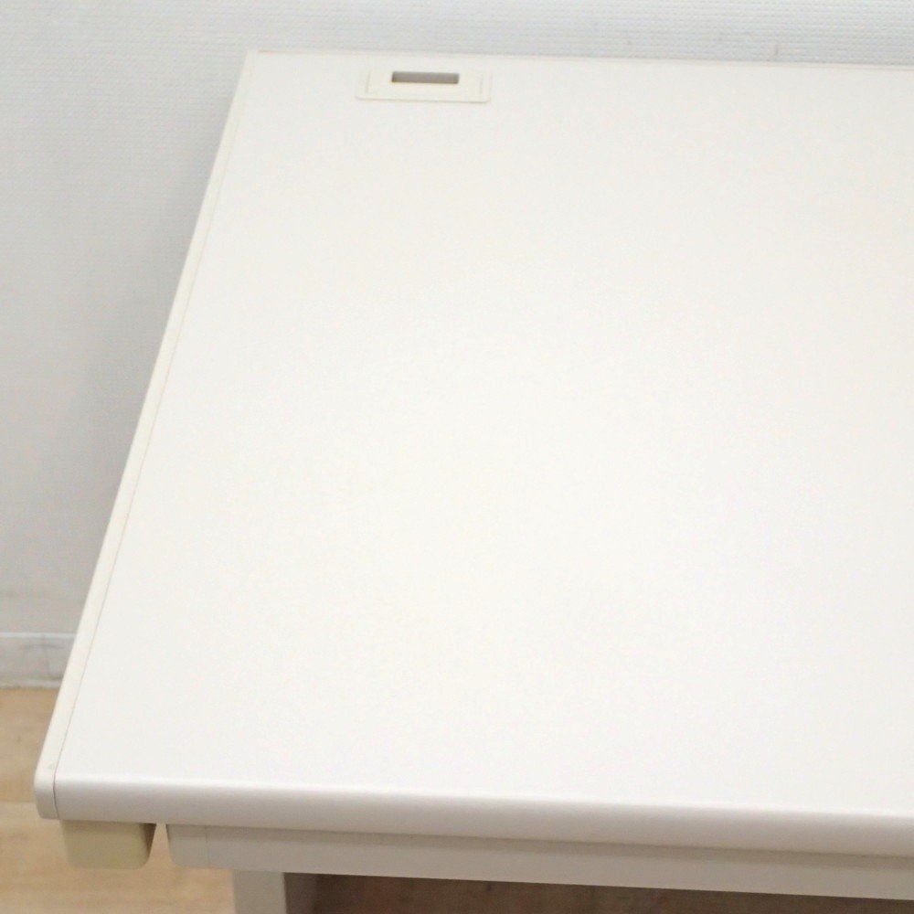 コクヨ KOKUYO 平デスク SDT-TK107F1 グレー W1000 D700 H700 事務机 オフィスデスク 平机 L字脚 配線口 EG18976 オフィス家具 MARWIL-DEMENAGEMENTS_CH