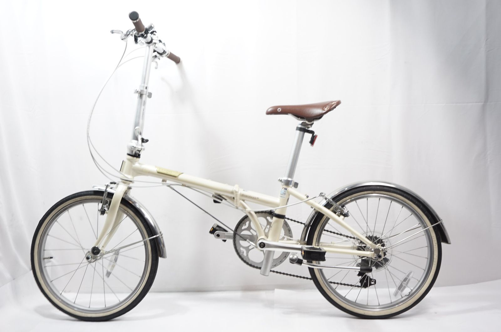 DAHON ダホン BOARDWALK D7 2021年モデル 折りたたみ自転車 | バイチャリ世田谷店