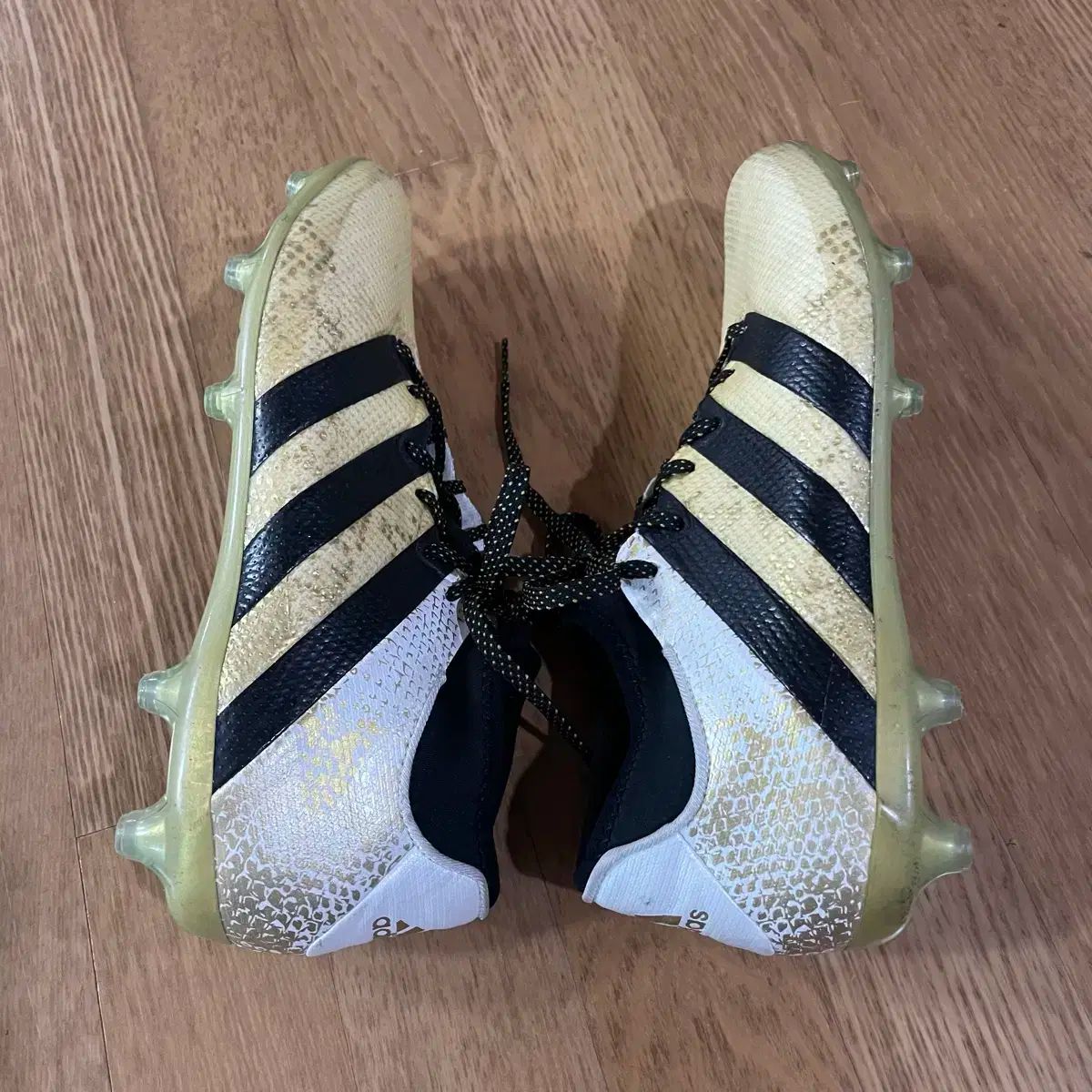 サッカーシューズ