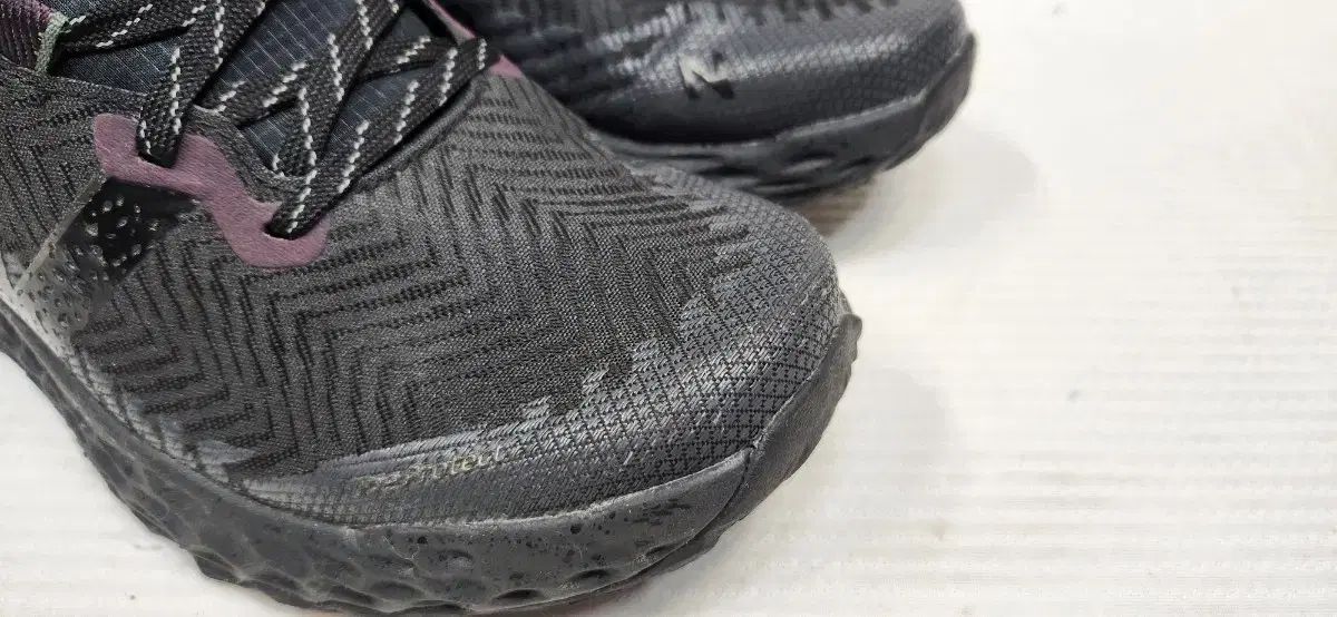 トレッキングシューズ