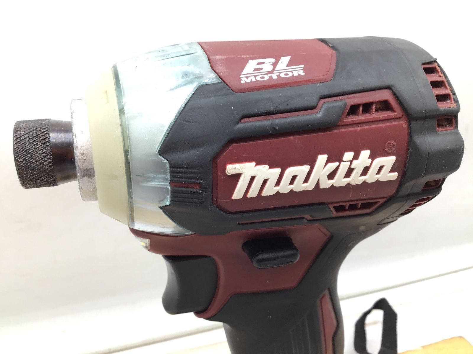 マキタ 充電インパクト