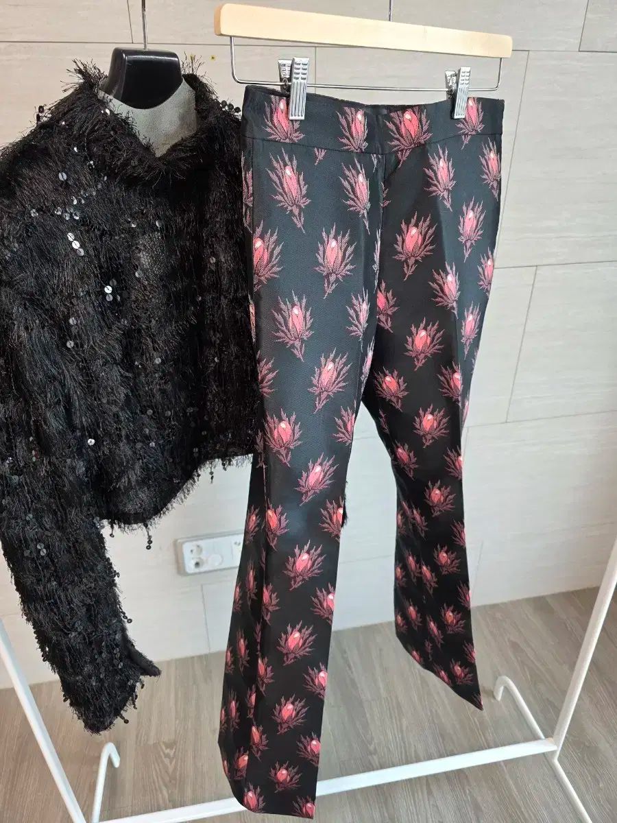 <ジャンバティスタヴァリ>ジャカード スラックス