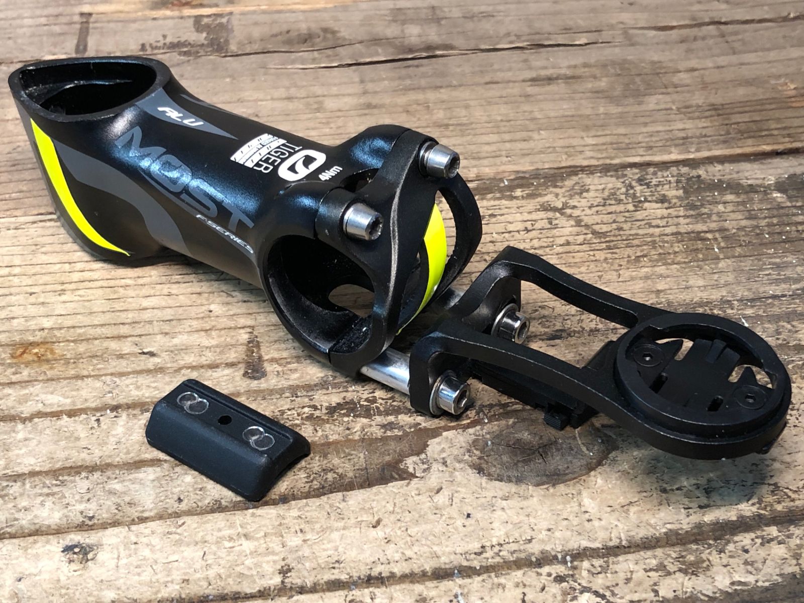 JG586 モスト MOST TIGER ALU AERO F-SERIES ステム 80mm OS Φ31.8 サイコンマウント付き