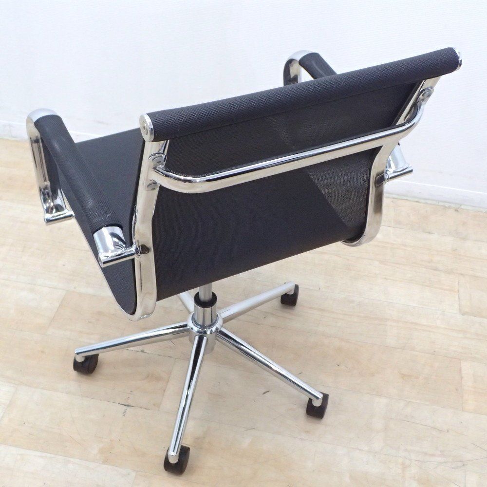 関家具 LU CHAIR ルチェア 肘付オフィスチェア ブラック 事務椅子 ワークチェア メッシュ スタイリッシュ モダン EG18777 オフィス家具 MARWIL-DEMENAGEMENTS_CH