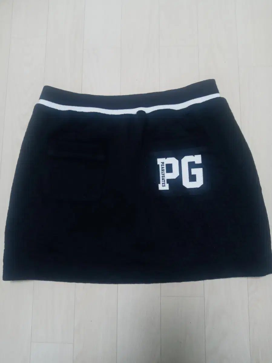 89 ゴルフウェア ブラック スカート PEARLY GATES】上下セット 半袖