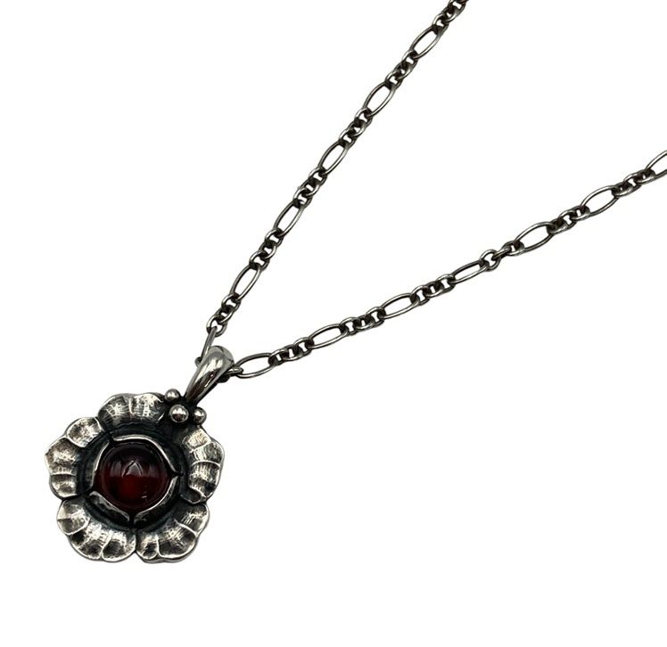   ヘリテージペンダント 2002年 GEORG JENSEN ジョージジェンセン 2002年 ヘリテージ イヤーネックレス