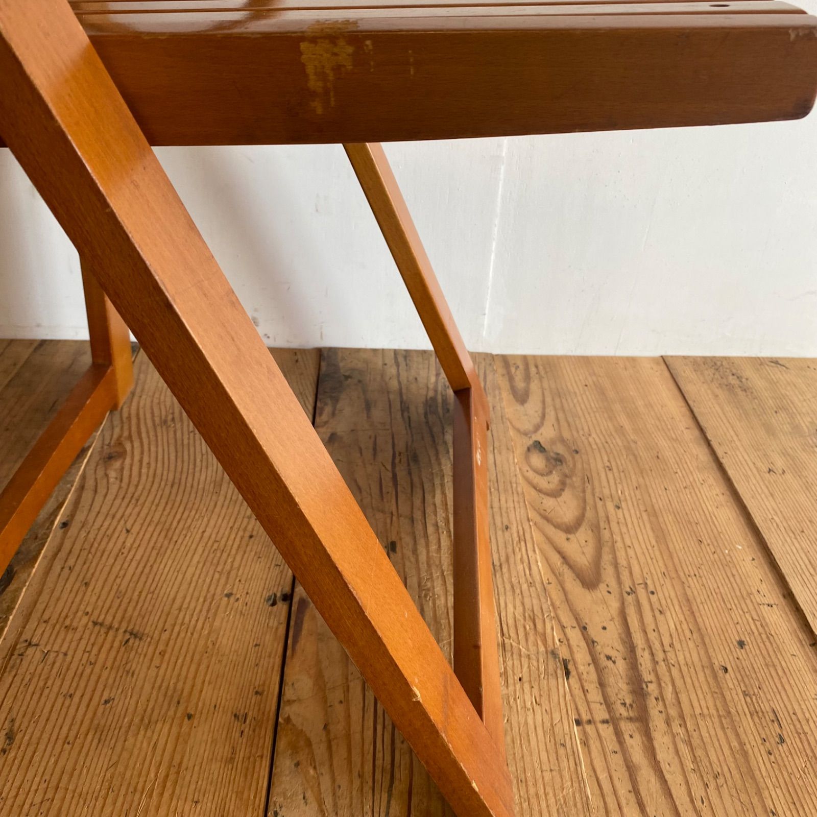 ルーマニア製 フォールディングチェア