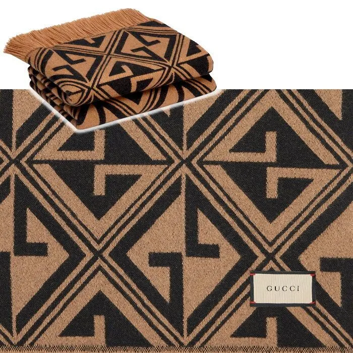 2025年最新】ソファ GUCCIの人気アイテム - メルカリ