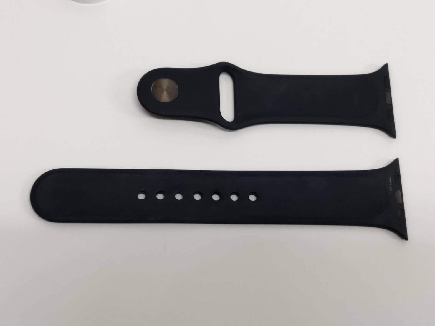 Apple Watch SE 第1世代|GPS|40mm|A2351|スペースグレー MKQ13J|A 2