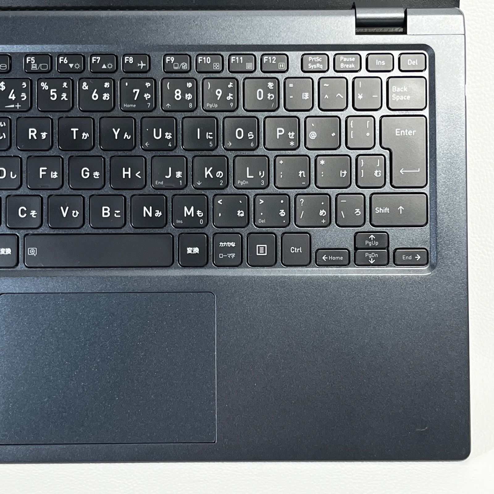 軽量モバイル 薄型 B5ノートPC【第11世代 i7-1185G7 & 16GB / 512G