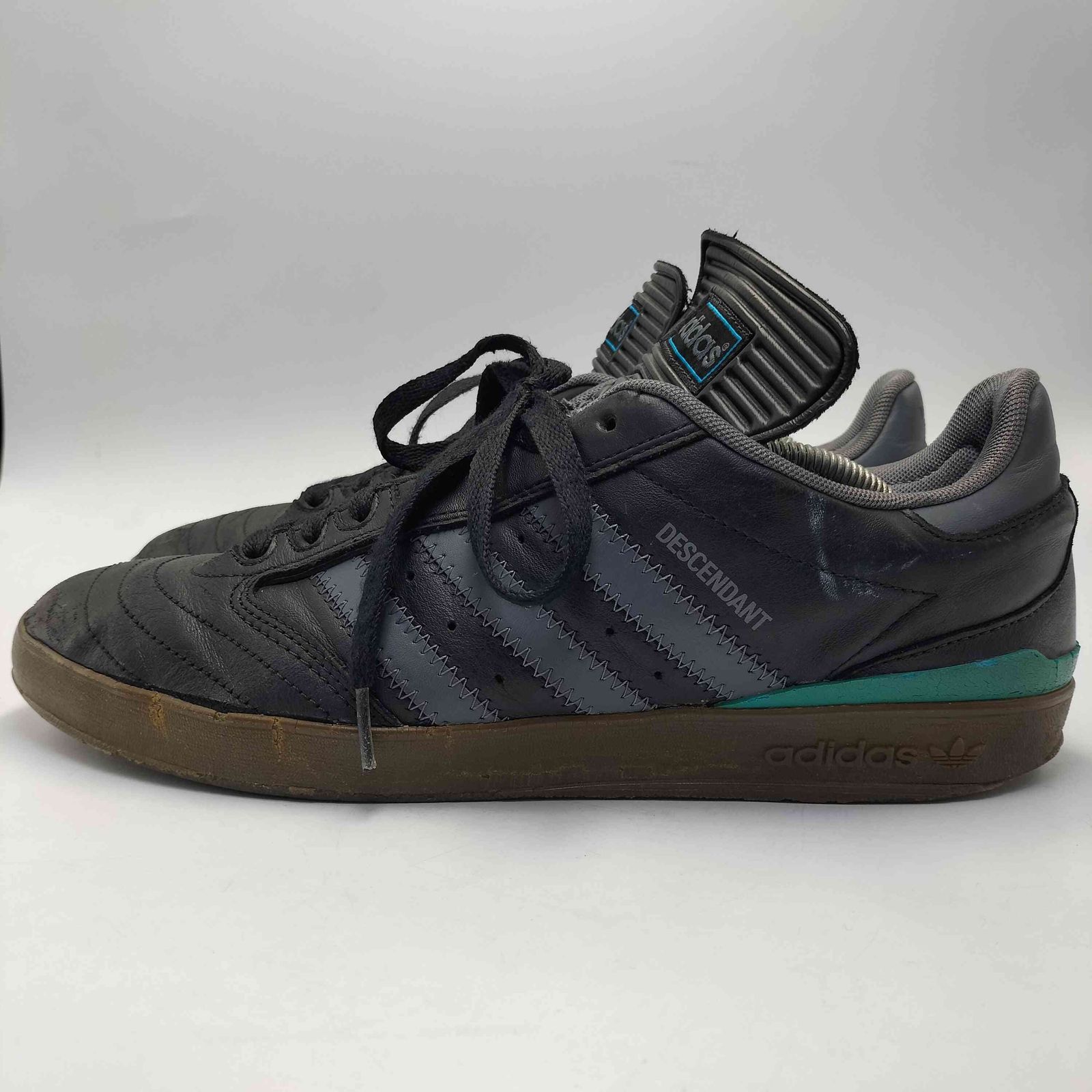 アディダス adidas DESCENDANT CRUSTAR ディセンダント クラスター 