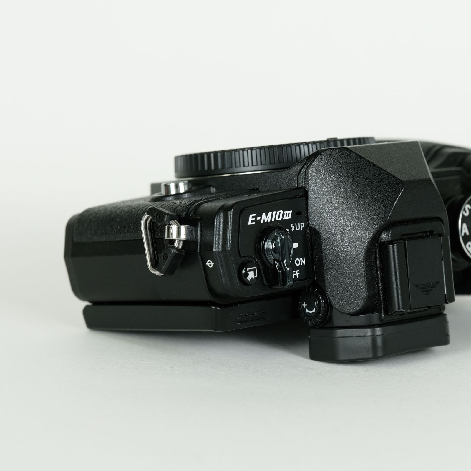 ボディ ブラック