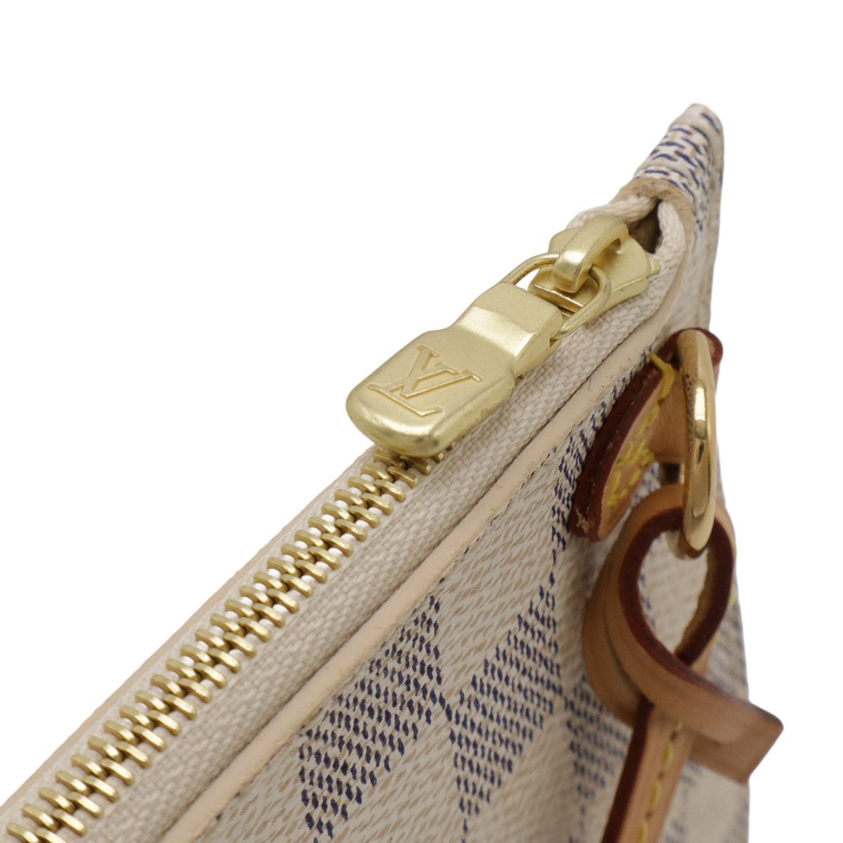 ネヴァーフル マルチポーチ