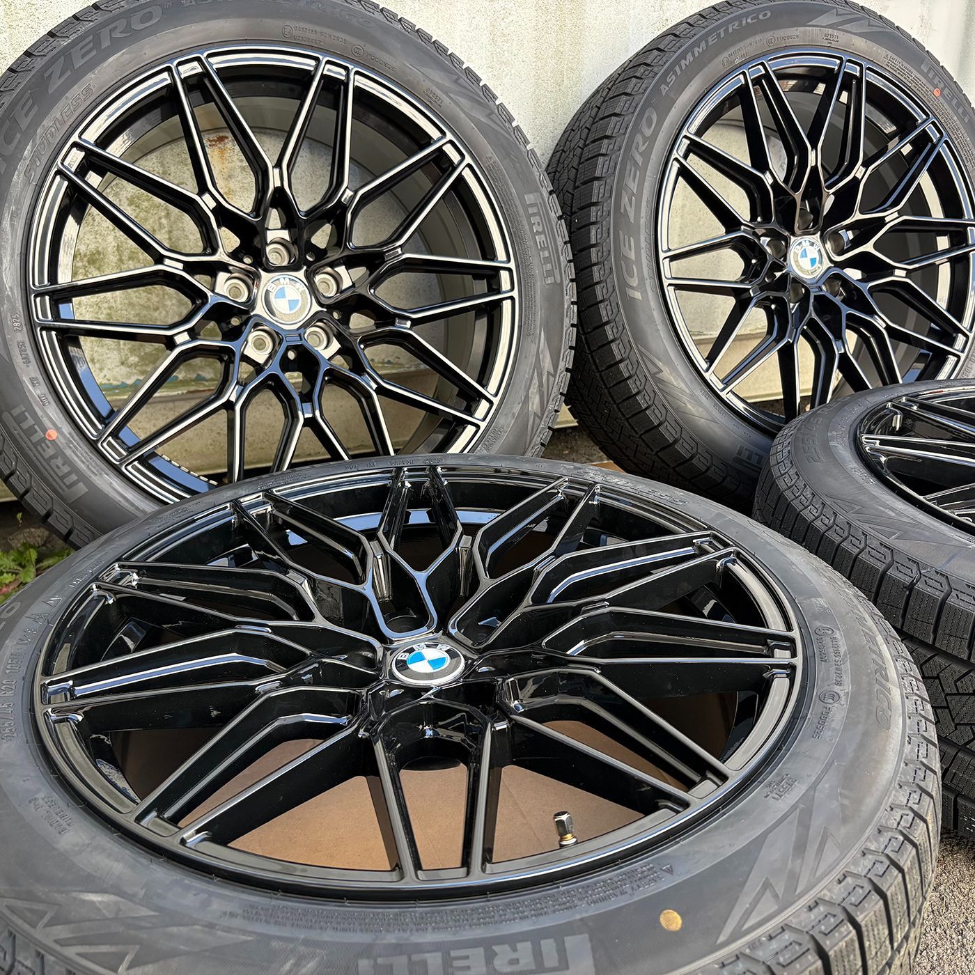 20インチスタッドレス BMW X3(G01) XD3 X4 X4M タイヤホイール ピレリ