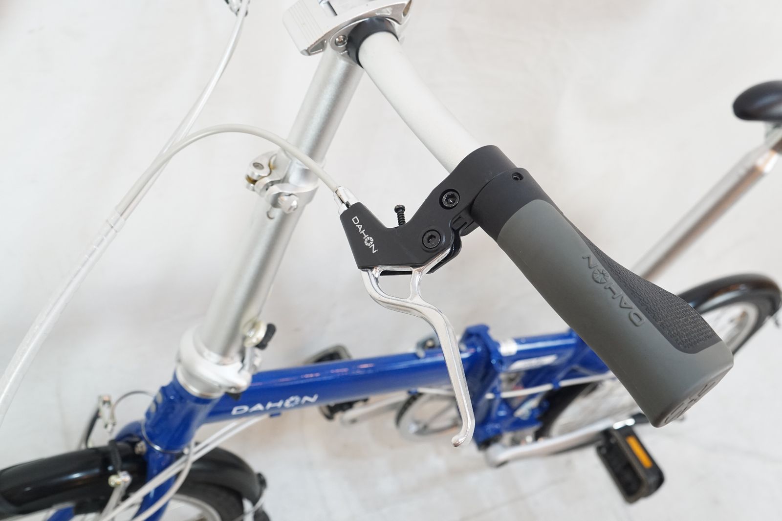 2025年モデル 20インチ