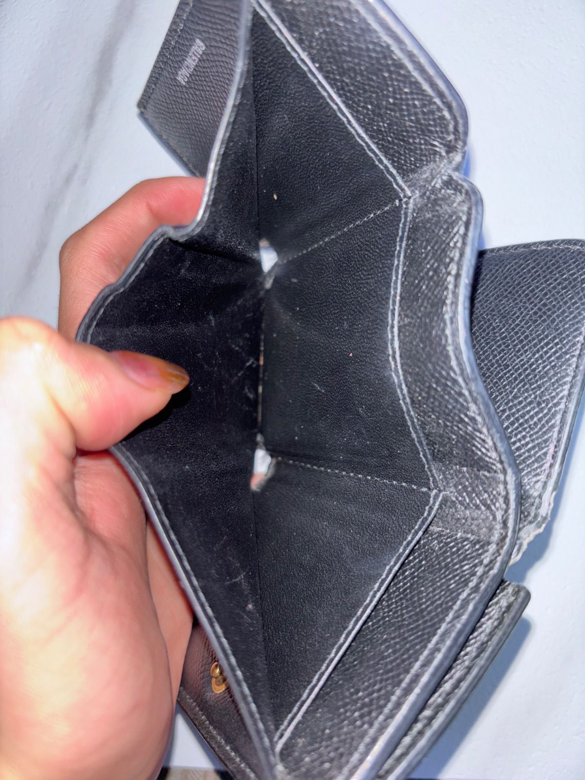 BALENCIAGA 3つ折り財布 レザー BB金具 メタルロゴ ミニウォレット