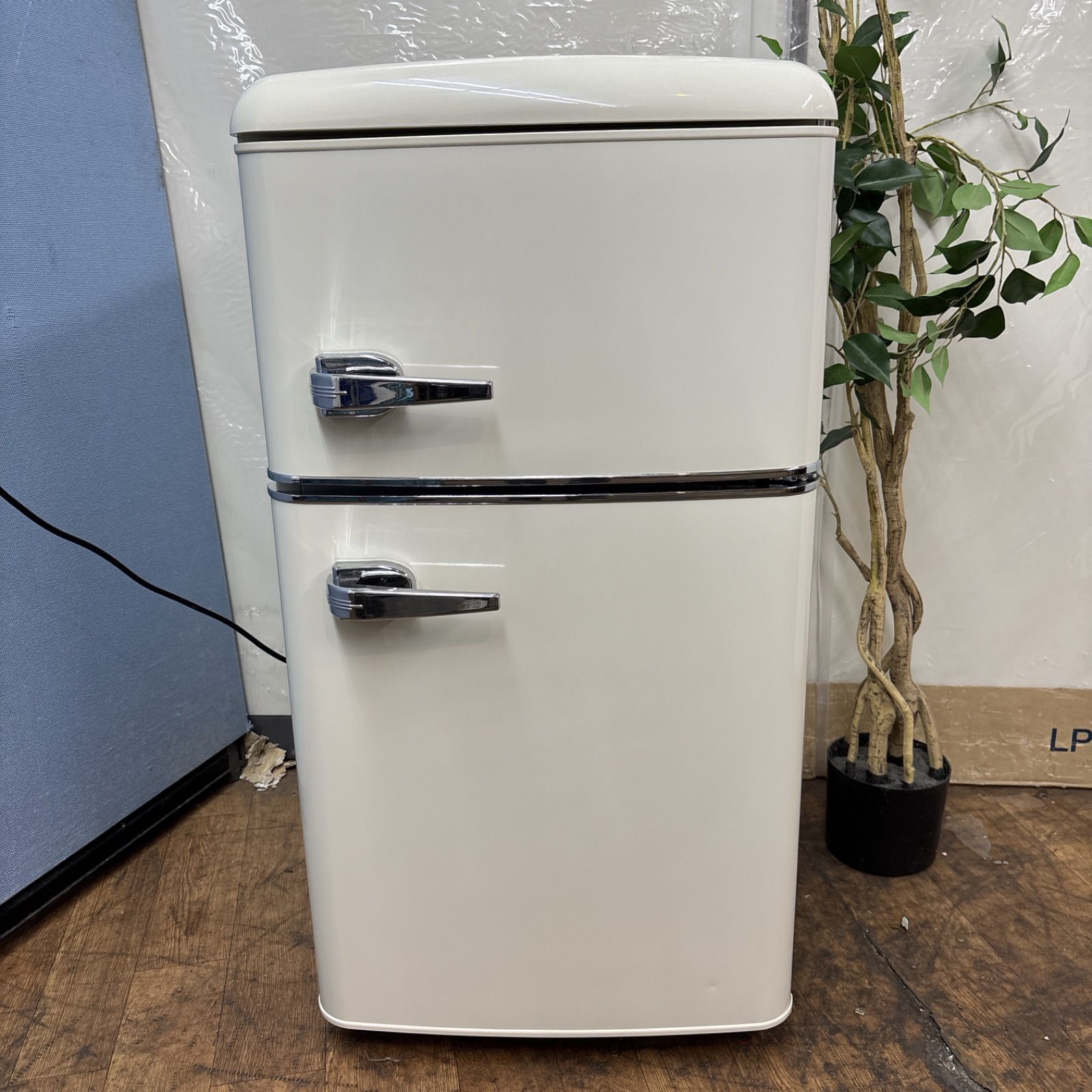 I 674 ? 名古屋市近郊配送設置無料 オーヤマ 冷蔵庫 81 L クリーニング済