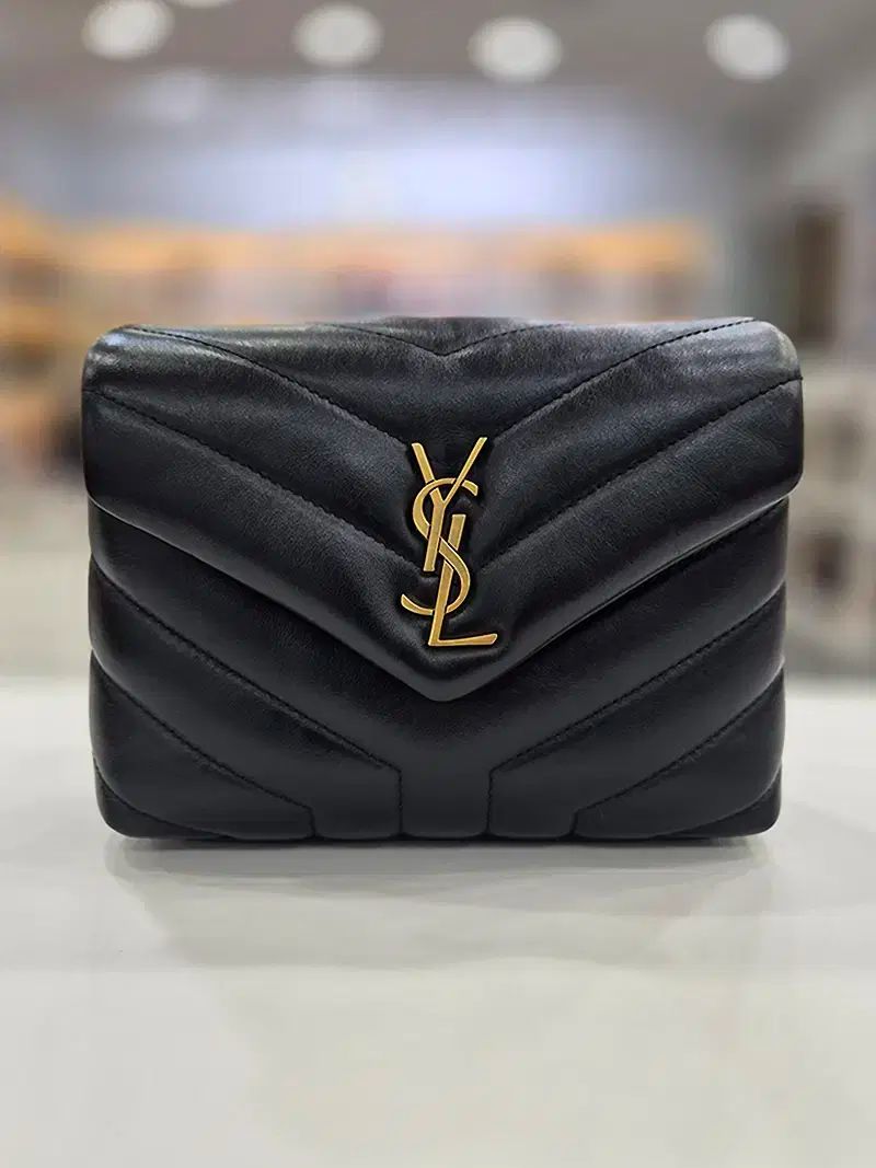 サンローラン ミニ ルルー トイ クロスバック 630951