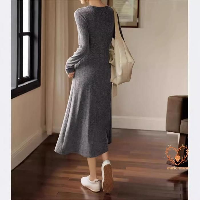 長袖 ニットワンピース