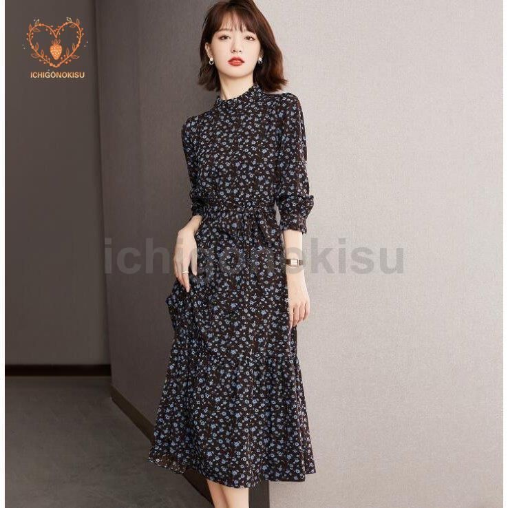 上品 膝丈ワンピース