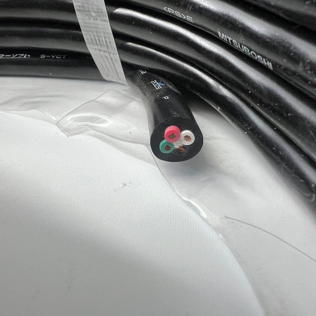 25 SQビニルキャブタイヤケーブル