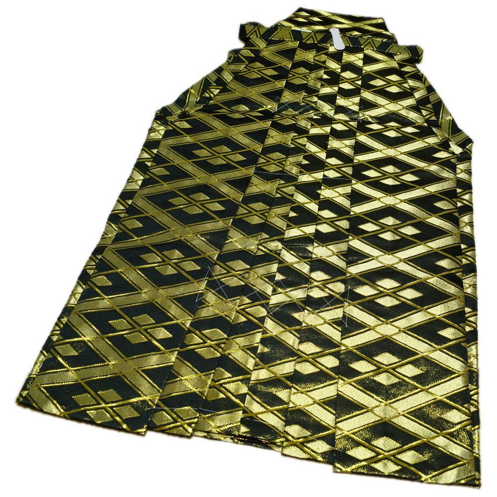 金襴袴 日本製 現品限り 踊り 袴 踊り用 金襴 菱模様 Sサイズ 紐下 2尺1寸 79cm 小 馬乗型 股有り 送料無料 袴 踊り 着物 踊り着物 踊り用着物 和服 リサイクル着物 舞踊 着物 踊り用 衣裳 袴 神官 巫女 成人式