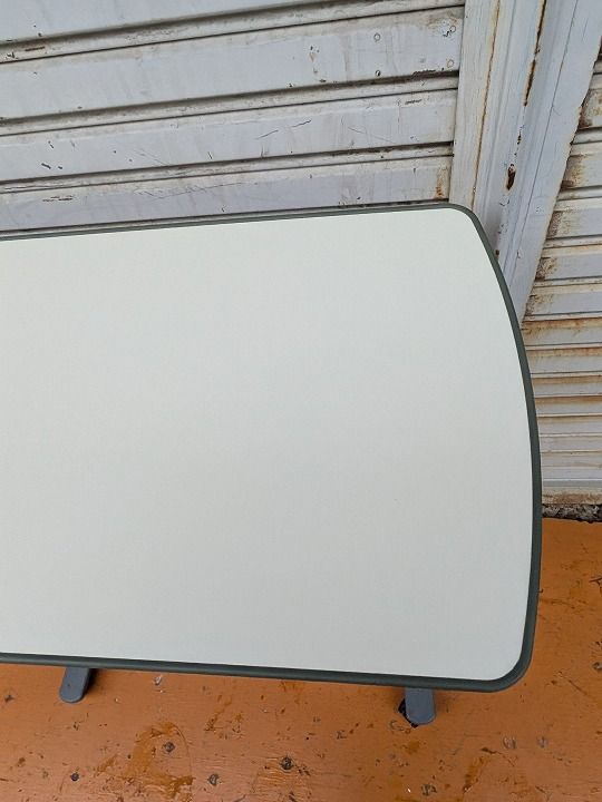 介護用ベッドサイドテーブル F