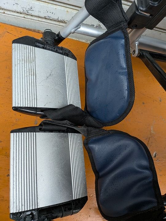 一部地域を除く ワケアリ オアシス リクライニング 自走式車椅子 KM-25-1031-12