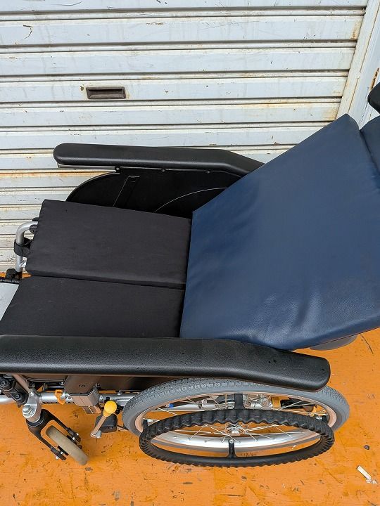 自走式車椅子 KM-25-1031-12