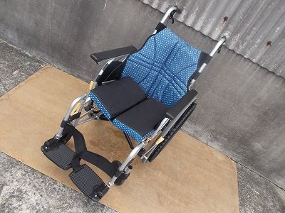 一部地域を除く レッグサポート アルミ自走車いす ウルトラ NA-U2W TS-25-1106-06