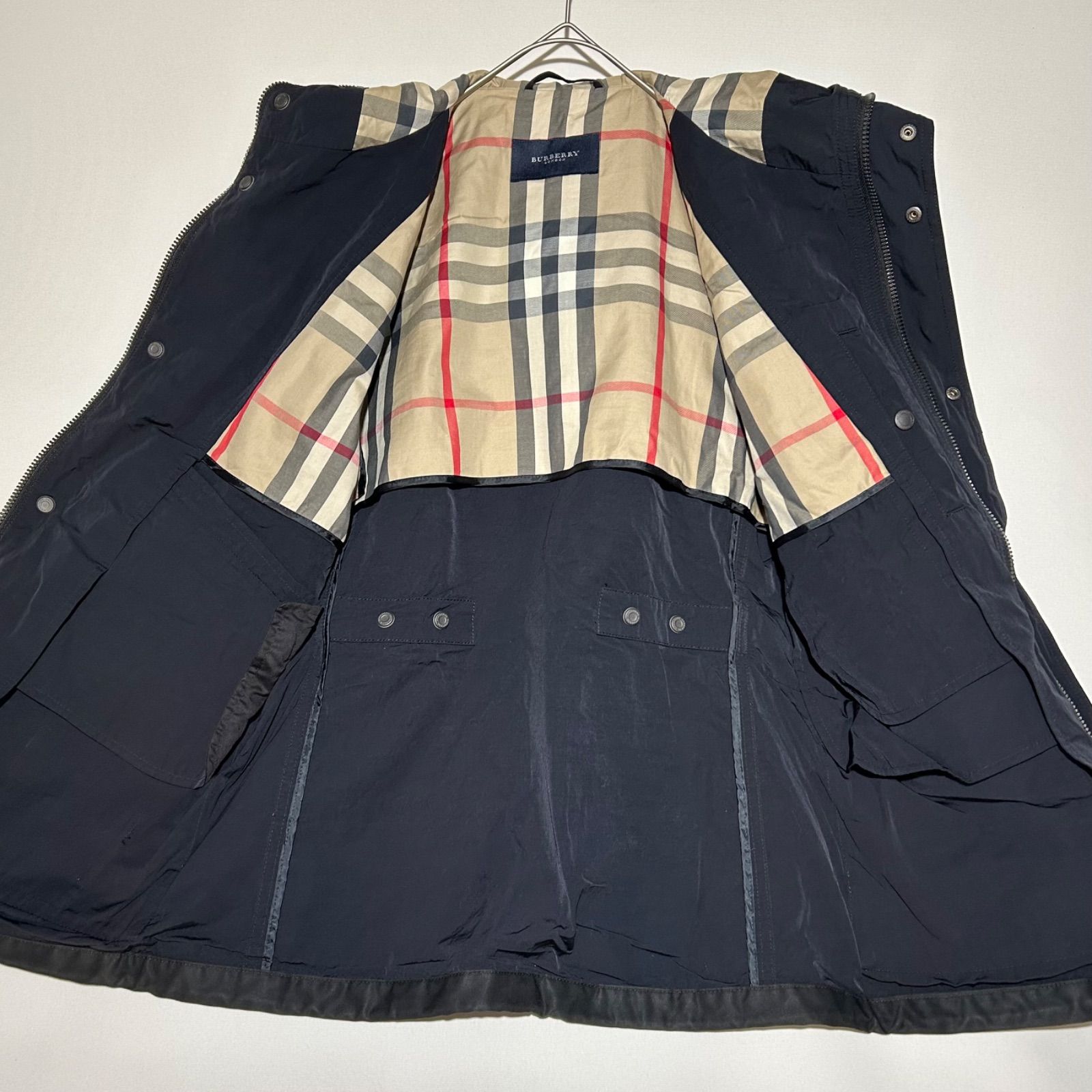 希少　バーバリーロンドン　マウンテン　パーカー　ジャケット　ノバチェック バーバリーロンドン BURBERRY LONDON ブラック 黒 ノバチェック